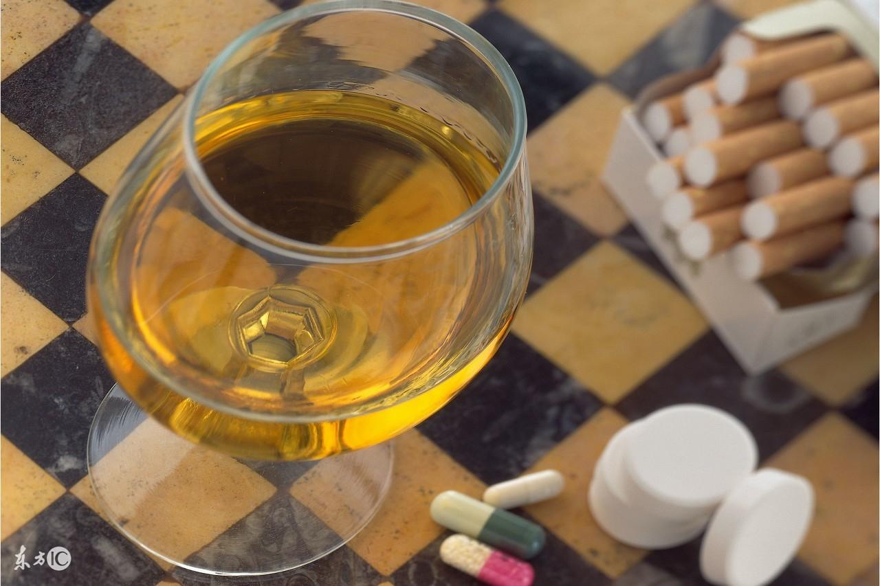 酒精中毒的識(shí)別、急救與預(yù)防 兼談烈酒甜味的潛在風(fēng)險(xiǎn)